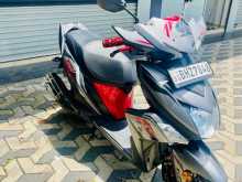 https://riyasewana.com/uploads/yamaha-ray-218332613602.jpg