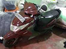 Yamaha RAY 2013 Motorbike