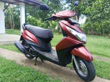 Yamaha Ray 2015 Motorbike