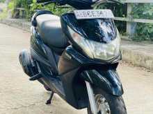 Yamaha Ray 2014 Motorbike