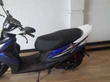 https://riyasewana.com/uploads/yamaha-ray-25846444402.jpg