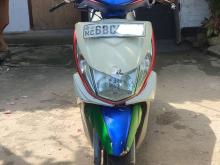 Yamaha Ray 2013 Motorbike