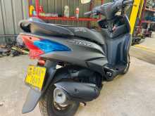 Yamaha Ray 2013 Motorbike