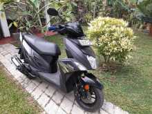 https://riyasewana.com/uploads/yamaha-ray-30801554013.jpg