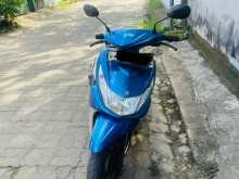 Yamaha Ray 2011 Motorbike