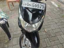 Yamaha Ray 2013 Motorbike