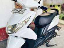 Yamaha RAY 2013 Motorbike