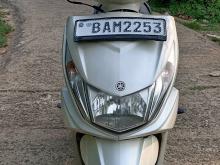 Yamaha Ray 2013 Motorbike