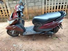 https://riyasewana.com/uploads/yamaha-ray-9714514172195.jpg