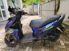 https://riyasewana.com/uploads/yamaha-ray-street-268553813723.jpg