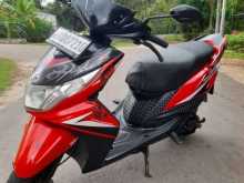 Yamaha Ray Z 2016 Motorbike