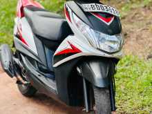 Yamaha Ray Z 2015 Motorbike