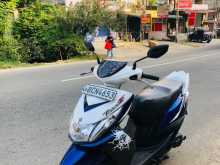 https://riyasewana.com/uploads/yamaha-ray-z-216174513764.jpg