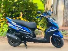 https://riyasewana.com/uploads/yamaha-ray-z-231932454853.jpg