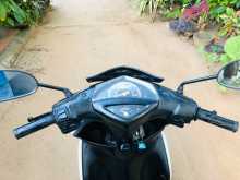 https://riyasewana.com/uploads/yamaha-ray-z-298452013904.jpg