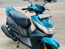 Yamaha Ray ZR 2018 Motorbike