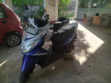 https://riyasewana.com/uploads/yamaha-ray-z-711164613474.jpg