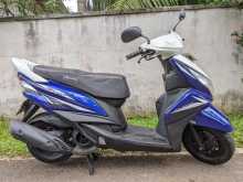 https://riyasewana.com/uploads/yamaha-ray-z-71343294542.jpg