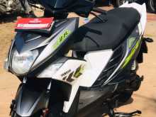 https://riyasewana.com/uploads/yamaha-ray-zr-101053231772.jpg