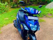 Yamaha Ray Zr 2019 Motorbike