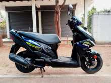 https://riyasewana.com/uploads/yamaha-ray-zr-101856414143.jpg
