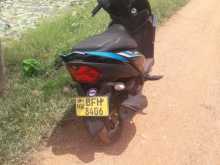 https://riyasewana.com/uploads/yamaha-ray-zr-101924051963.jpg