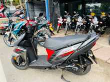 https://riyasewana.com/uploads/yamaha-ray-zr-111259471552.jpg