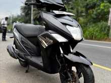Yamaha Ray Zr 2018 Motorbike