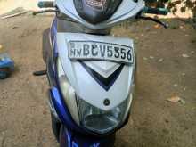 Yamaha Ray ZR 2015 Motorbike