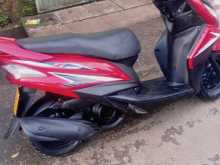 Yamaha Ray ZR 2015 Motorbike