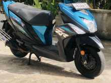Yamaha Ray Zr 2019 Motorbike