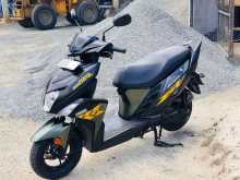 Yamaha Ray ZR 2017 Motorbike
