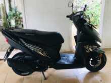 https://riyasewana.com/uploads/yamaha-ray-zr-112342913912.jpg