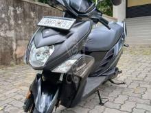 https://riyasewana.com/uploads/yamaha-ray-zr-11321001377263.jpg