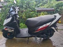 https://riyasewana.com/uploads/yamaha-ray-zr-113395719915.jpg