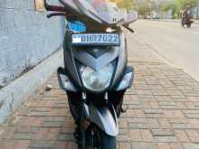 https://riyasewana.com/uploads/yamaha-ray-zr-113584713544.jpg
