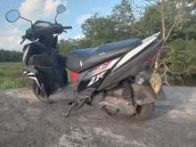 https://riyasewana.com/uploads/yamaha-ray-zr-117290613834.jpg