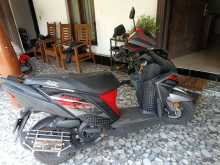 https://riyasewana.com/uploads/yamaha-ray-zr-11830284952.jpg