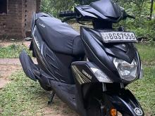 Yamaha Ray ZR 2018 Motorbike