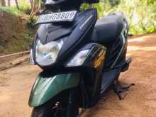 https://riyasewana.com/uploads/yamaha-ray-zr-121310113054.jpg