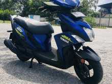 https://riyasewana.com/uploads/yamaha-ray-zr-1214103322422.jpg