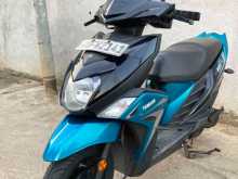 https://riyasewana.com/uploads/yamaha-ray-zr-121536441193.jpg