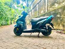 Yamaha Ray ZR 2018 Motorbike