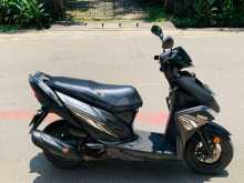 https://riyasewana.com/uploads/yamaha-ray-zr-12736164543.jpg