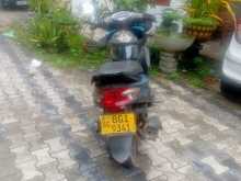 https://riyasewana.com/uploads/yamaha-ray-zr-128180213282.jpg