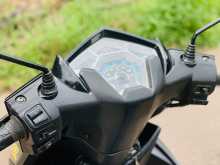https://riyasewana.com/uploads/yamaha-ray-zr-129005413254.jpg