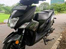 https://riyasewana.com/uploads/yamaha-ray-zr-131119501122.jpg