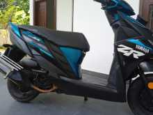 https://riyasewana.com/uploads/yamaha-ray-zr-1312040413734.jpg