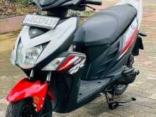 Yamaha Ray ZR 2018 Motorbike