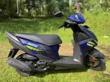 https://riyasewana.com/uploads/yamaha-ray-zr-1317260914004.jpg